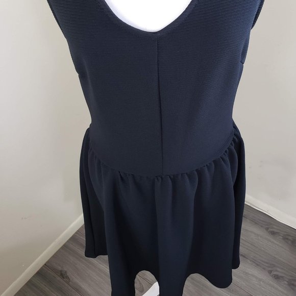 Marilyn Monroe January Caviar Fit & Flare Cocktail Dress Black Size Medium - Picture 5 of 13